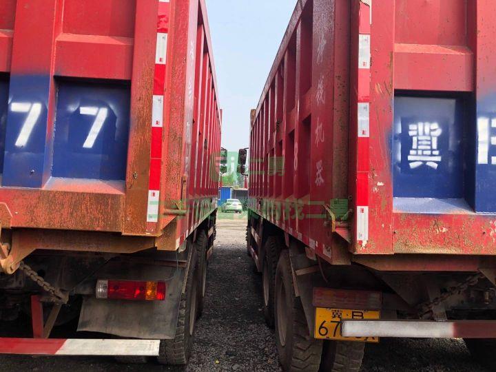 河北出售19年的輕型解放前四后箱長6米8自卸車