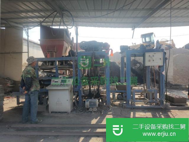 山東出售二手全自動制磚機