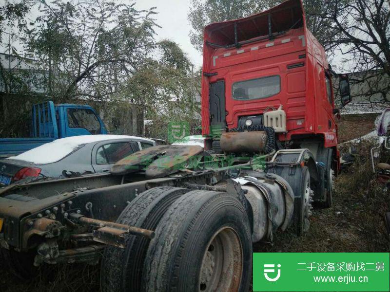 安徽出售二手紅巖杰卡牽引車