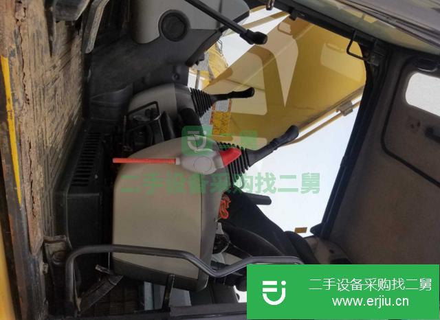 湖北出售二手小松200-8挖掘機(jī)