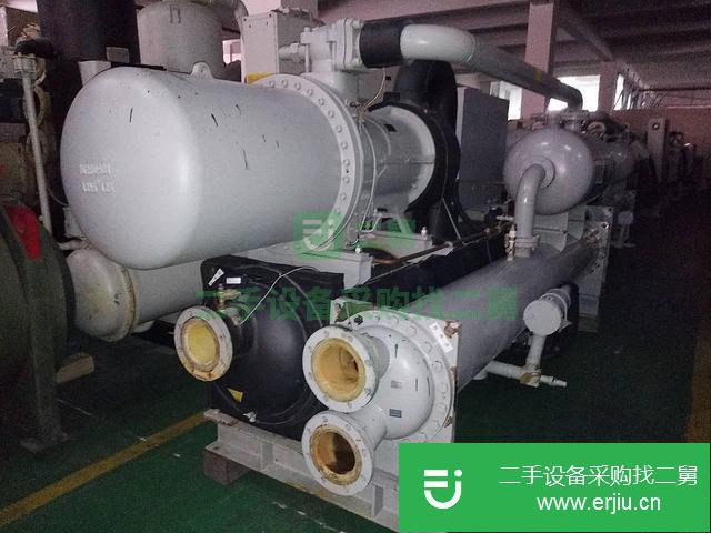 上海出售二手堃霖660kw水冷螺桿式冷水機