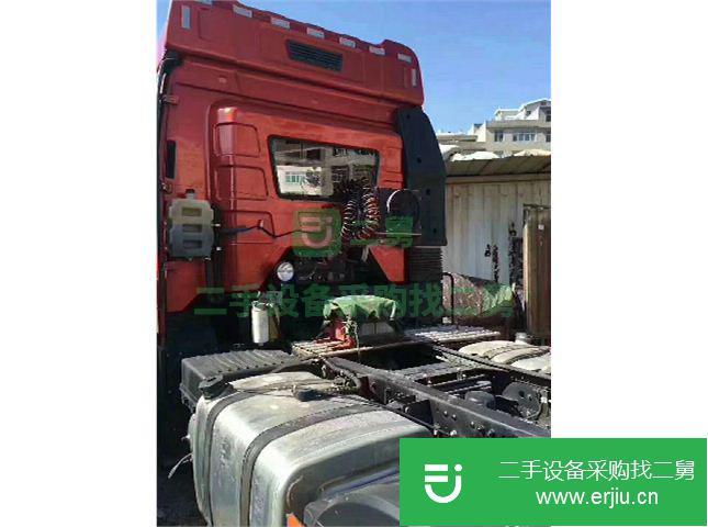 江西出售二手牽引車九成新