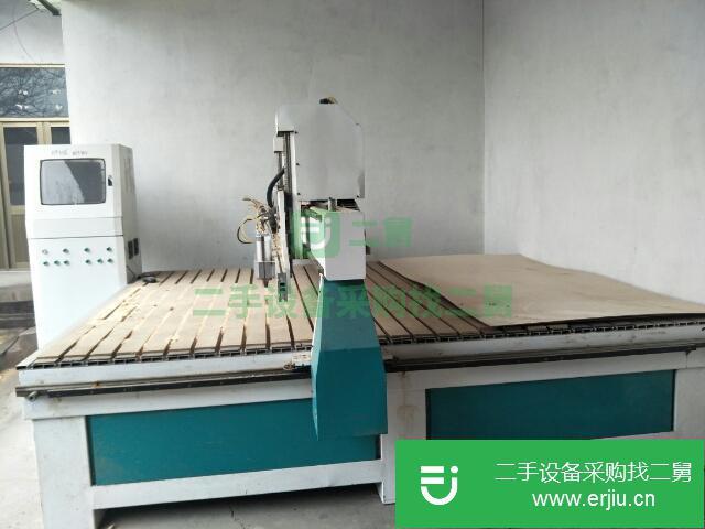 山西出二手雕刻機