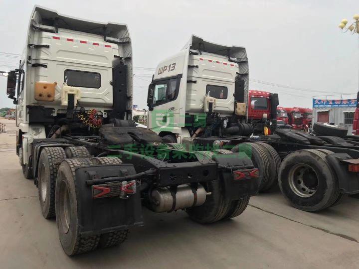 山東出售二手的陜汽德龍牽引車