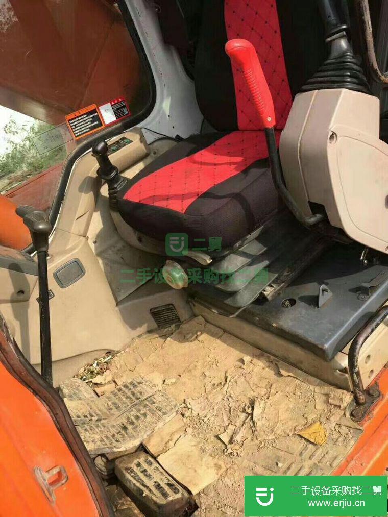 上海出售二手斗山220-7挖掘機(jī)