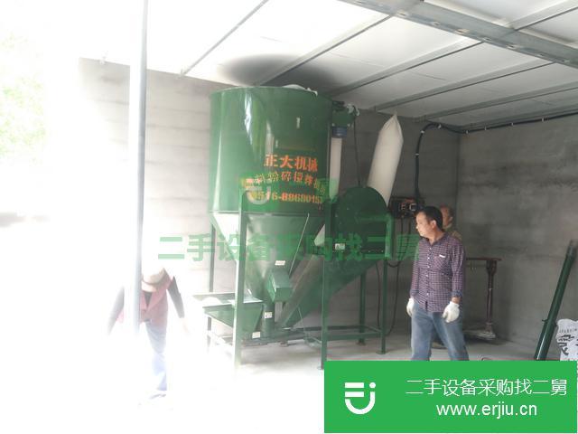 江蘇出售二手飼料粉碎攪拌機(jī)