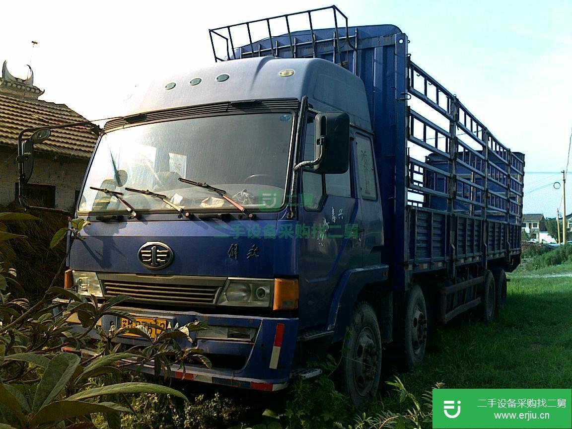 江蘇出售二手解放前四后八高欄貨車(chē)