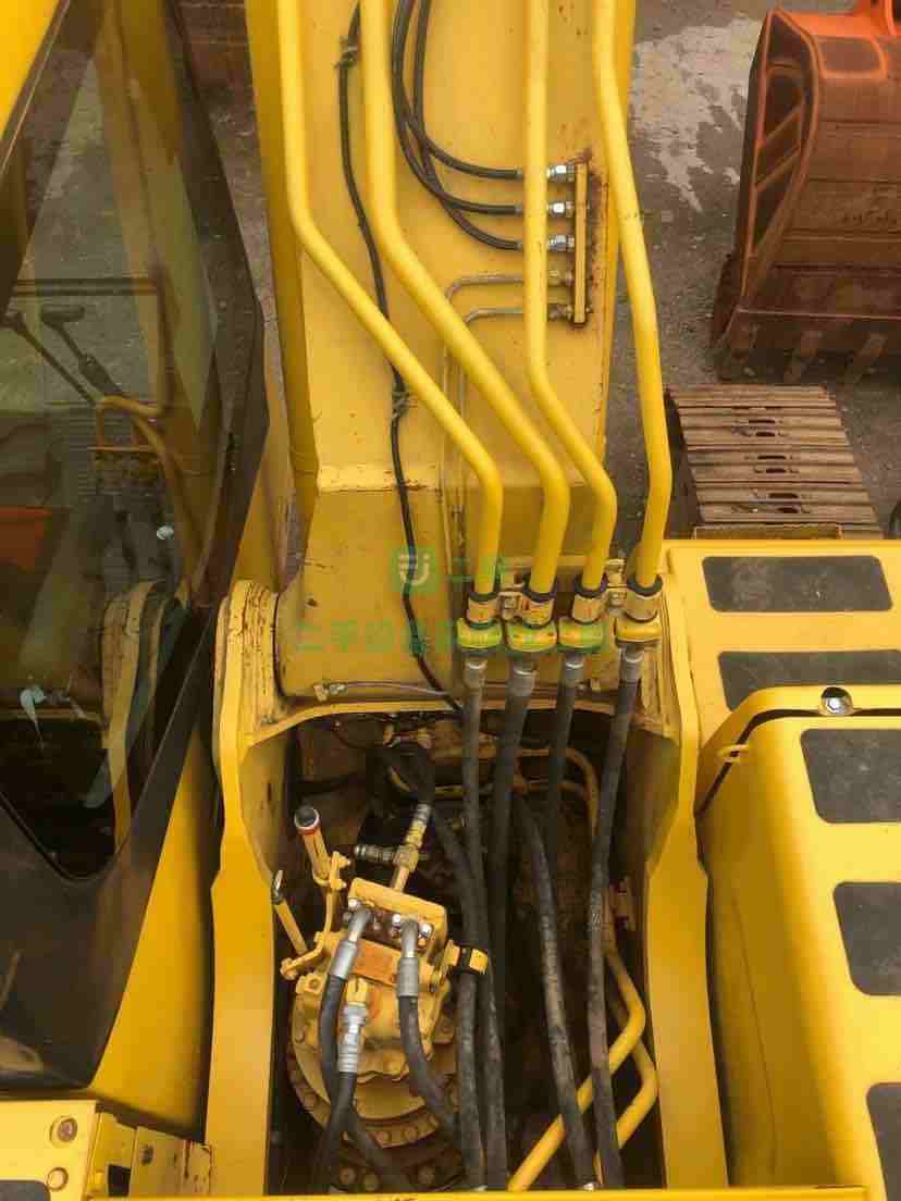 上海出售原裝進口小松220 -7車況精品挖掘機