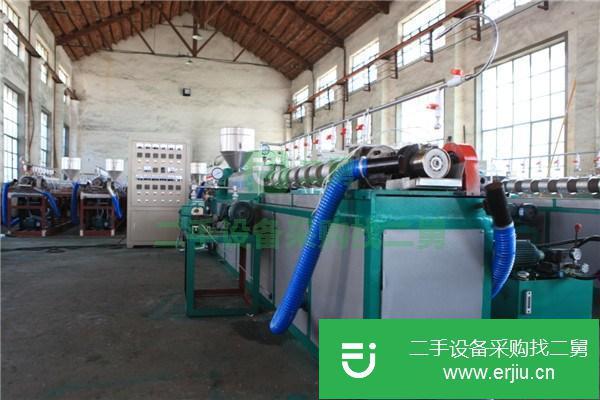 山東出售二手發(fā)泡機