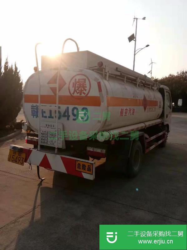江西出售二手東風(fēng)多利卡五噸油罐車