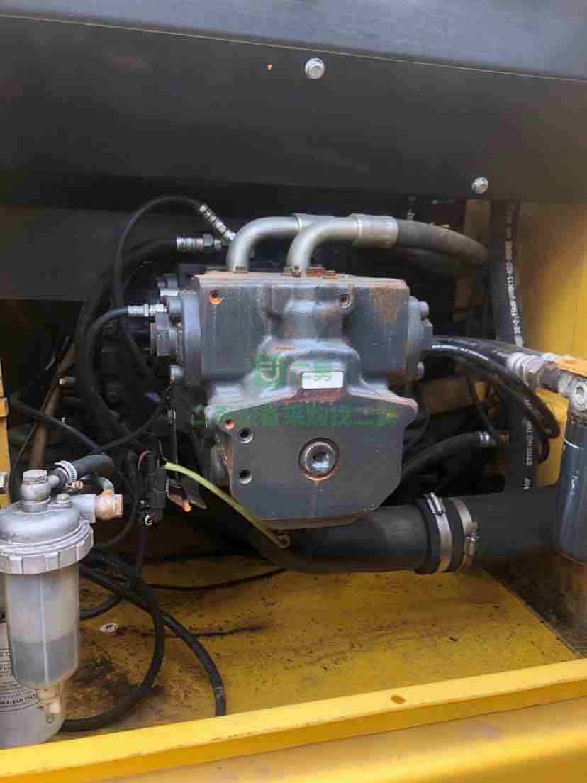 上海出售原裝進口小松220 -7車況精品挖掘機