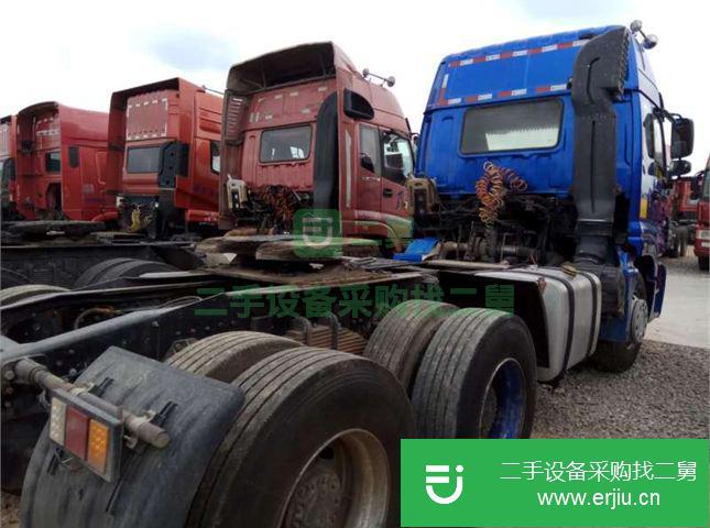 山西出售二手福田牽引車