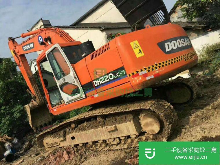 上海出售二手斗山220-7挖掘機(jī)