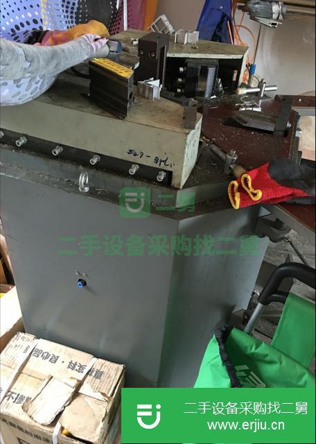 新疆出售二手做門窗機器