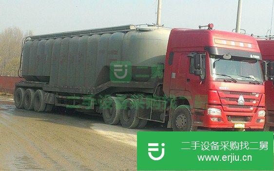 安徽出售二手中國重汽豪沃牽引車