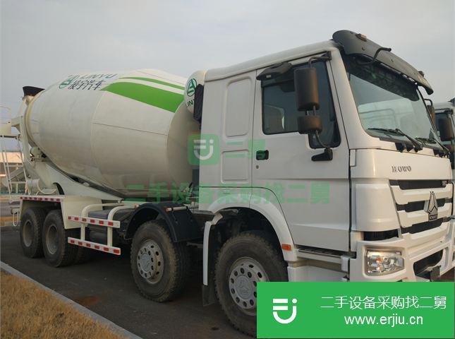 山東出售二手中國重汽混凝土攪拌車