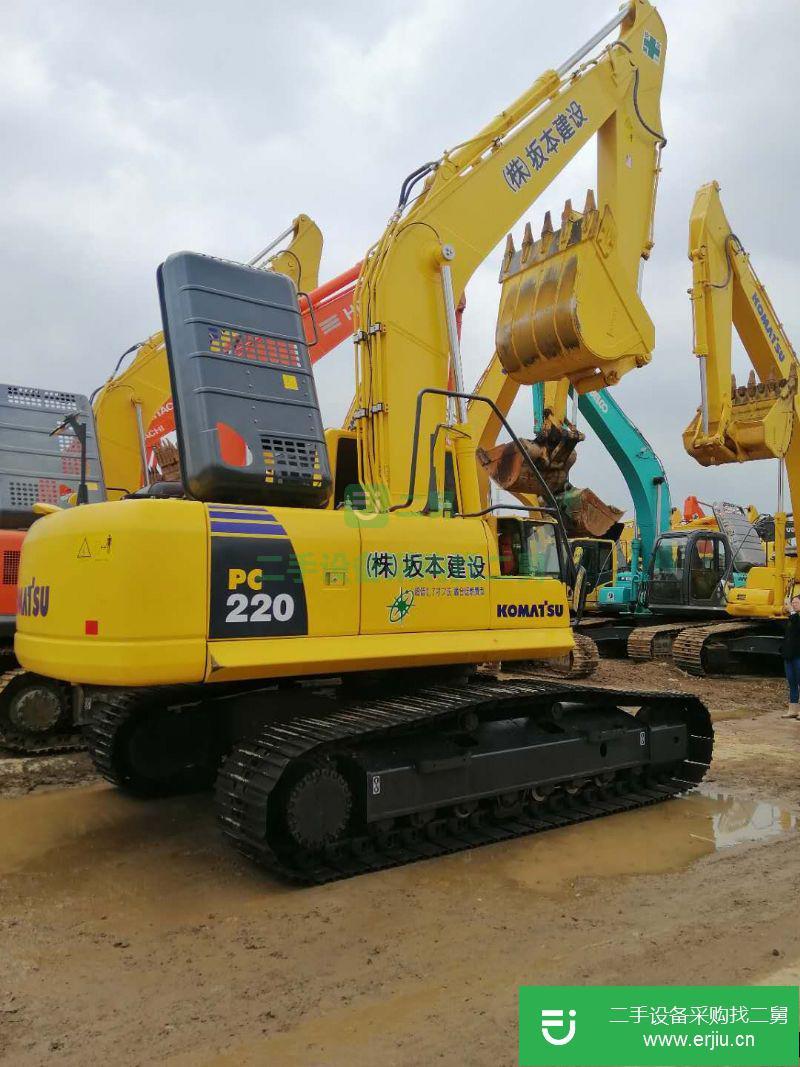 江蘇出售二手小松220-8挖掘機(jī)