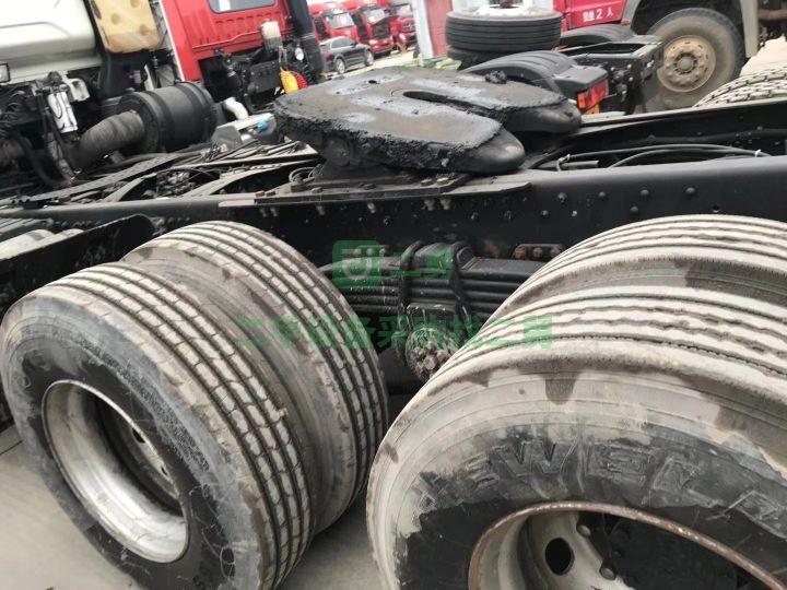 山東出售二手的陜汽德龍牽引車