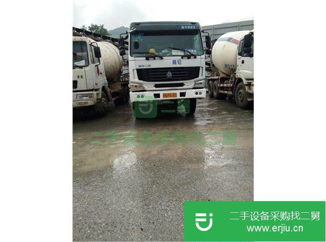 四川出售二手中國重汽攪拌車