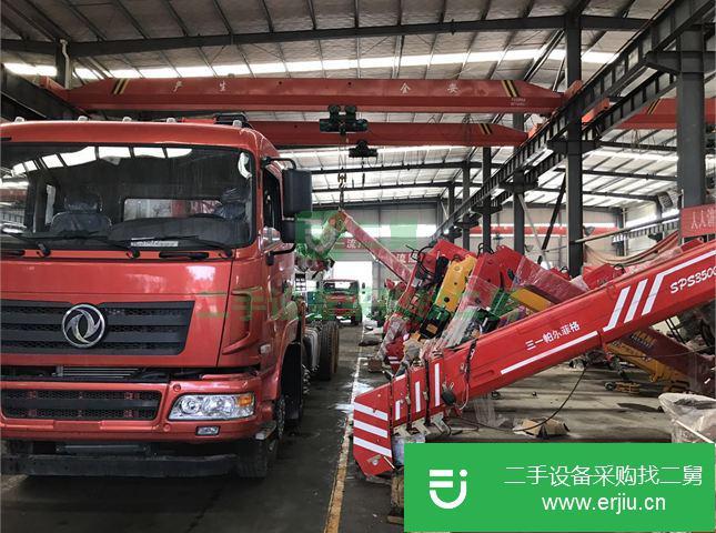 湖北出售二手東風隨車吊九成新
