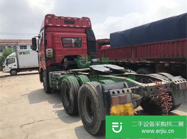 江蘇出售二手一汽解放牽引車