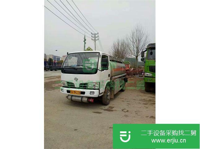 湖北出售二手東風5噸油罐車