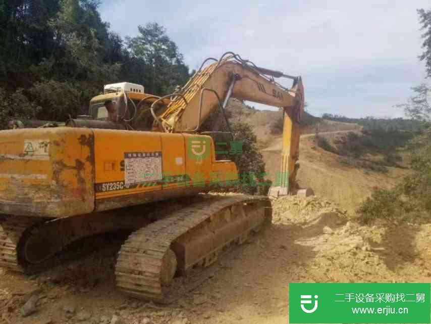 河北省出售二手三一重工 SY235C 挖掘機