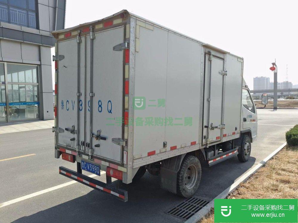 山東出售二手廂式貨車