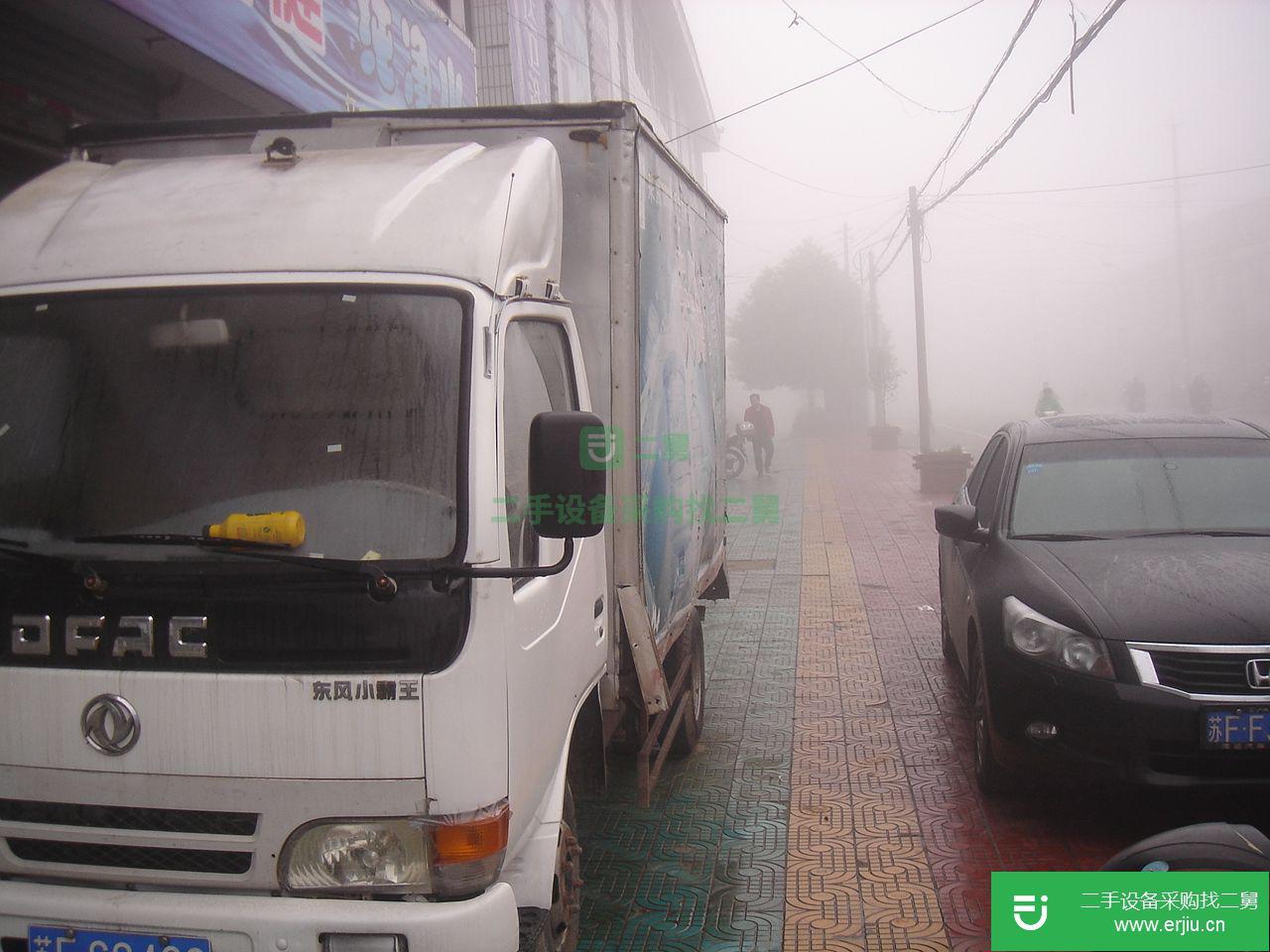 江蘇出售二手東風(fēng)小霸王廂式載貨車