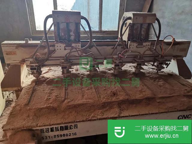 山東出售二手雕刻機九成新
