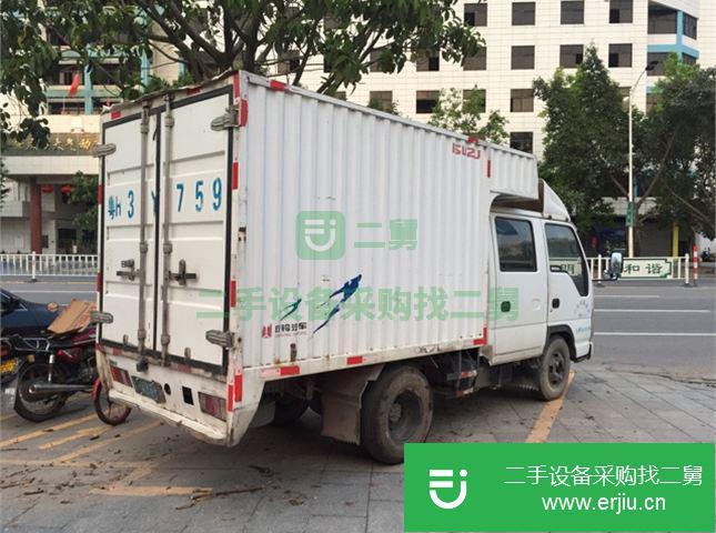 廣東出售二手五十鈴2米8箱式貨車