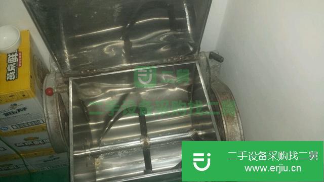 廣西出售二手和面機(jī)九成新