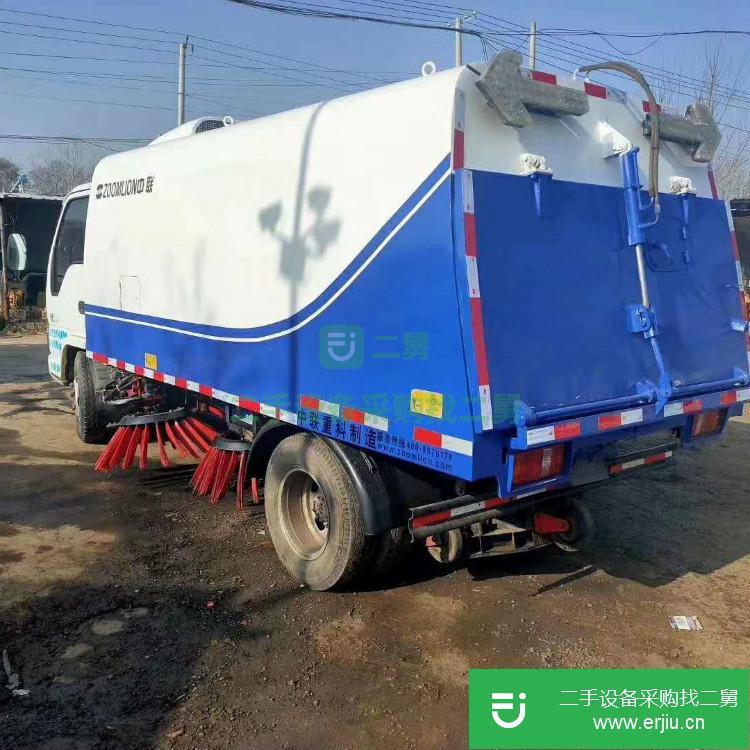 山東出售二手魯祥大型掃路車