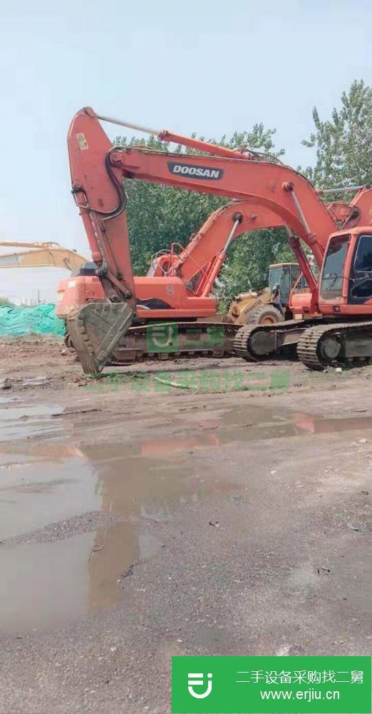 河北省出售二手斗山 DH300LC-7 挖掘機