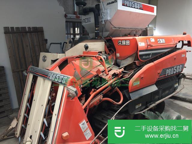 江蘇出售二手久保田PRO588收割機