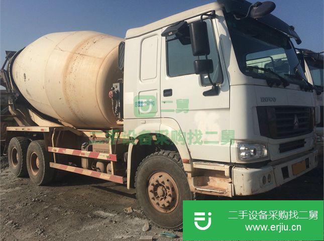 四川出售二手中國重汽豪沃混凝土攪拌車