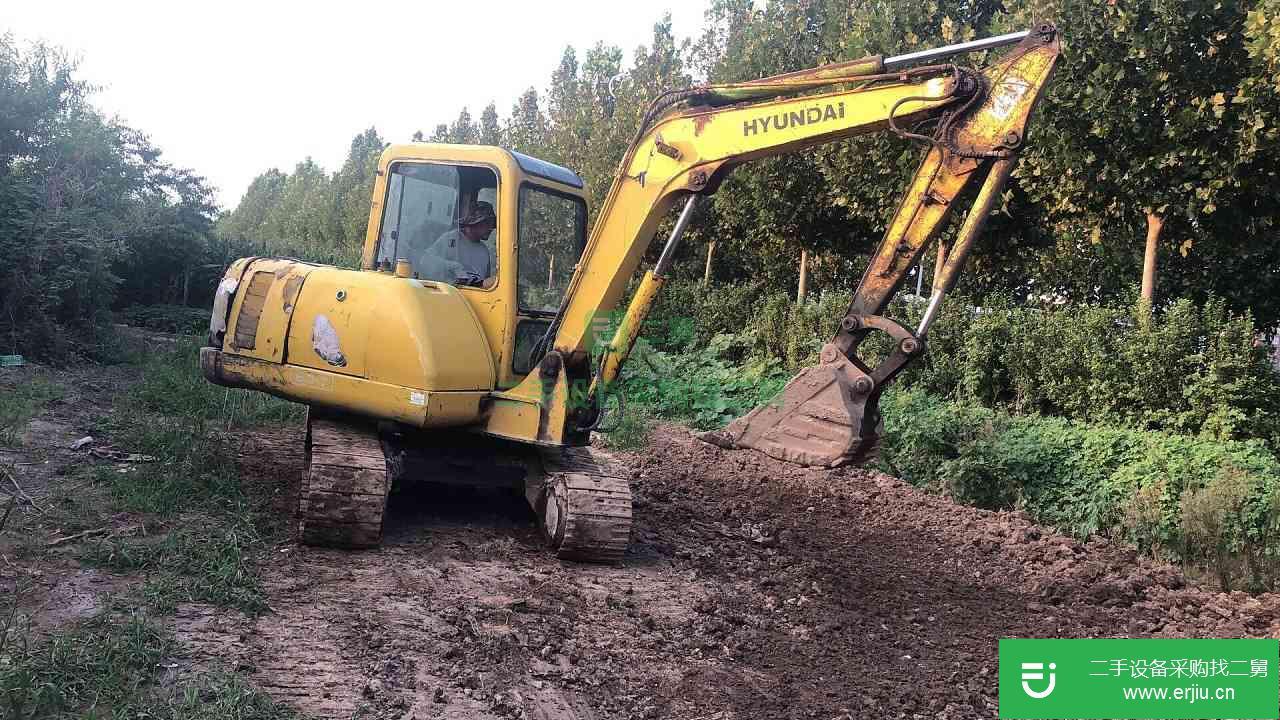山東省出售二手現代 R60-5 挖掘機