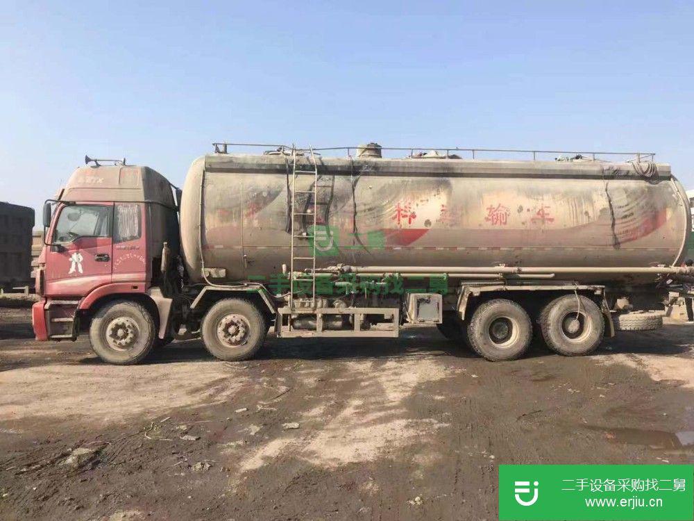 湖北出售二手龍帝牌粉塵物料運輸車