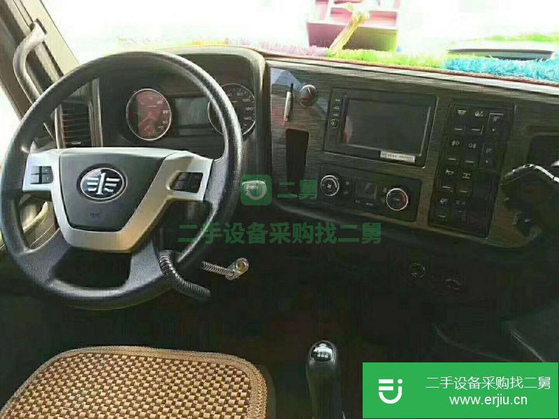 江西出售二手解放JH6牽引車