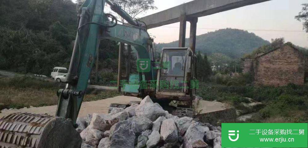 江西省出售二手神鋼 SK120 挖掘機