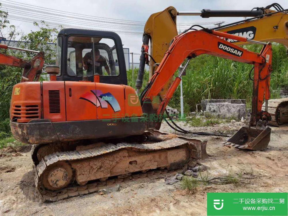 河北省出售二手斗山 DH55 挖掘機