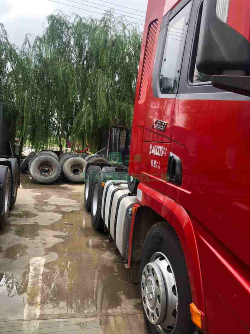 山東出售德龍X3000牽引車，500馬力國五雙驅(qū)輕體
