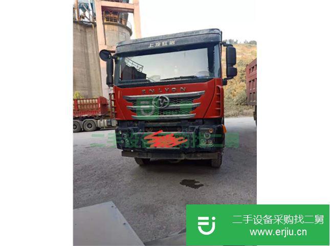 重慶出售二手上汽紅巖杰獅，430馬力自卸車