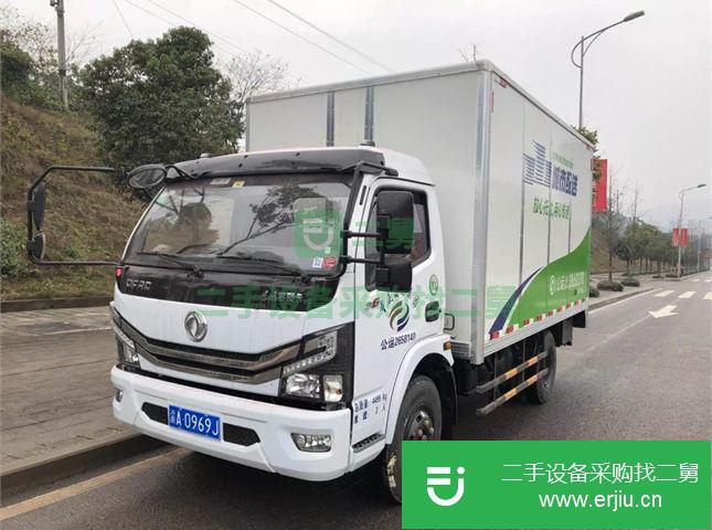 福建出售二手東風多利卡4.2米廂式小貨車