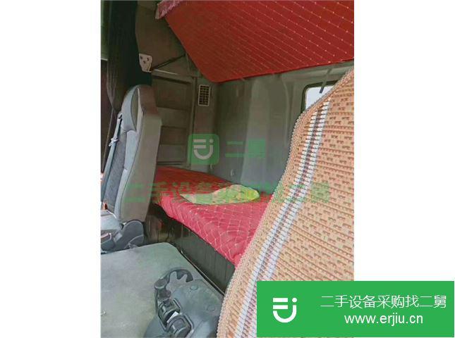 山東出售二手福田歐曼， 420馬力牽引車