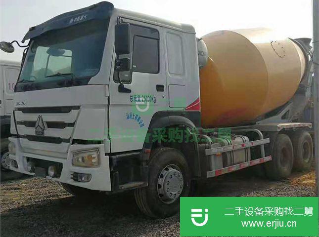 山東出售二手中國重汽12方混凝土攪拌車