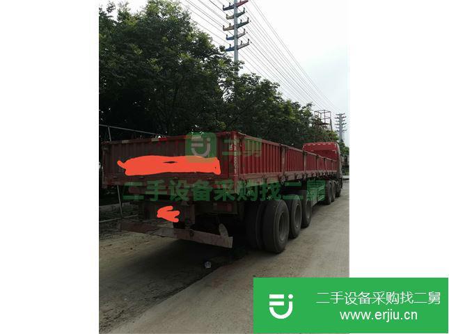 山東出售二手青島解放天V，430馬力牽引車