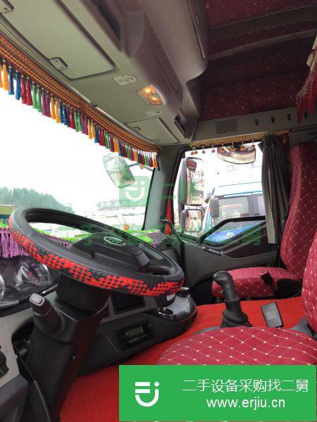 山東出售二手解放牽引車