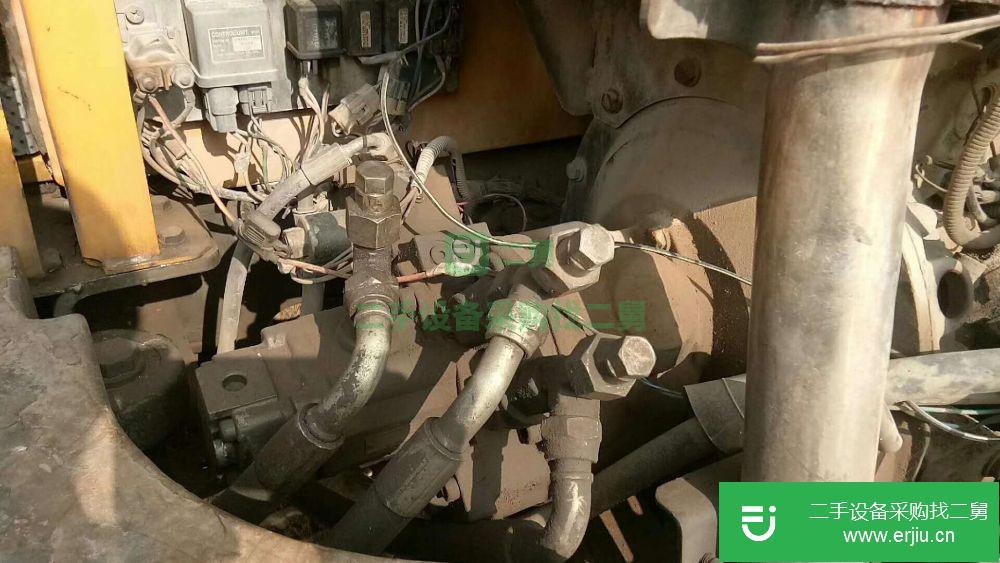 河北省出售二手山重建機JCM906D挖掘機