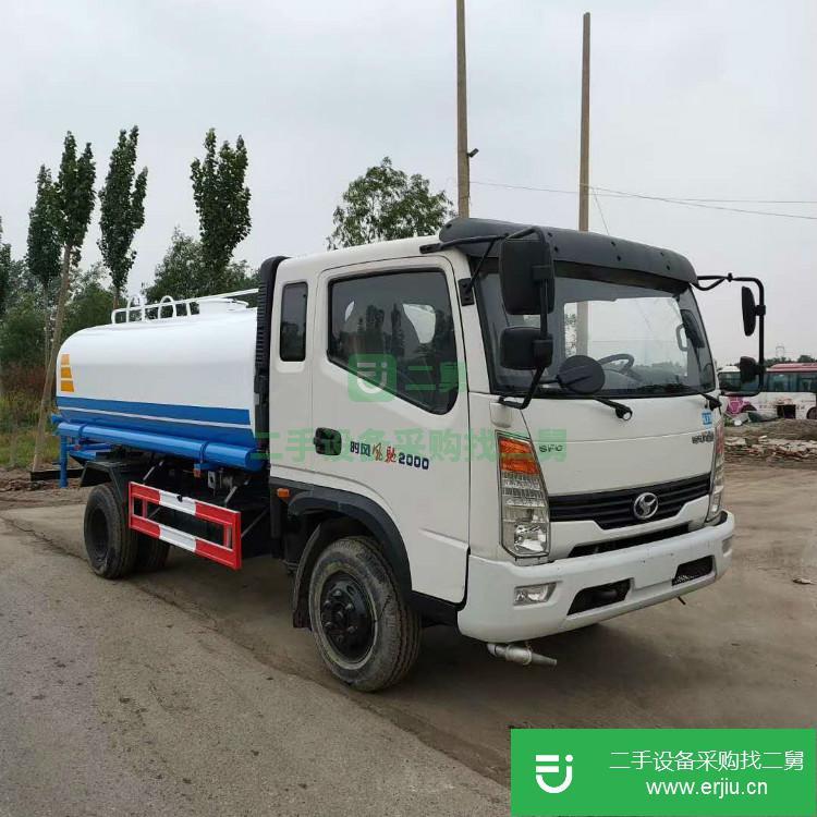 山東出售二手六輪灑水車